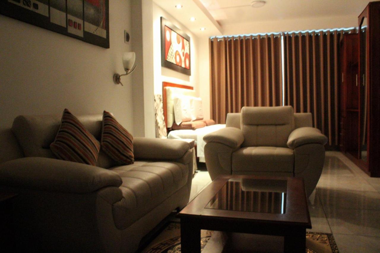 D'Milez Hotel Puerto Maldonado Ngoại thất bức ảnh