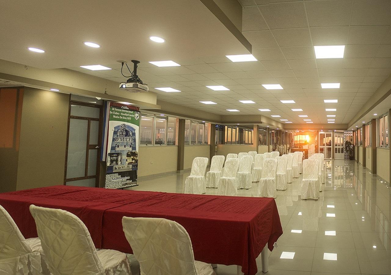 D'Milez Hotel Puerto Maldonado Ngoại thất bức ảnh